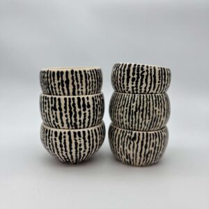 POCILLO MEDIANO EN NEGRO